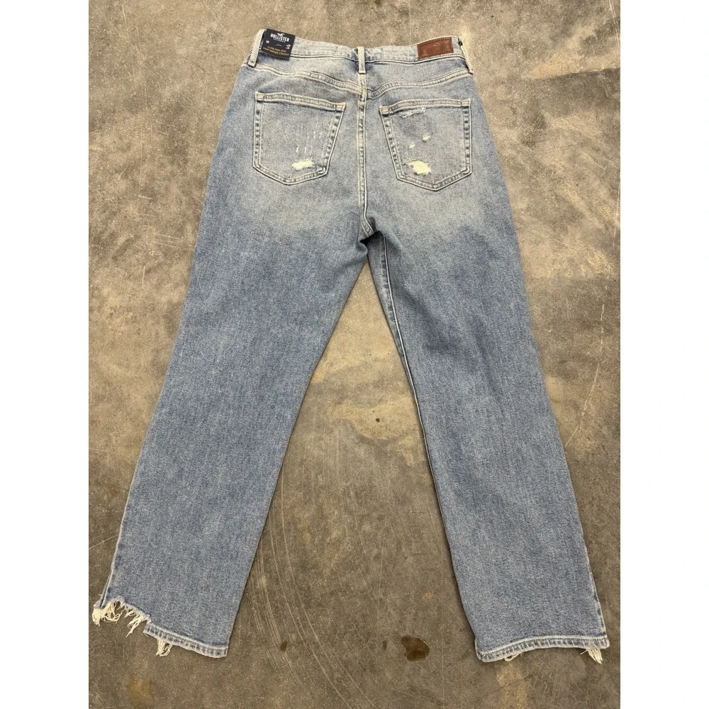 Hollister Women's Ultra High Rise Vintage Straight Crop Jeans Sz 9R 29x26 NWT - Picture 8 of 10